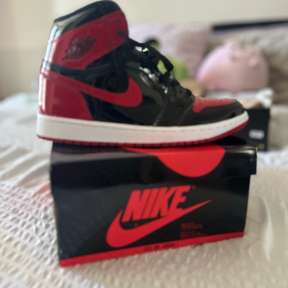 Authentic Jordan OG 1 “Bred Patent” size 8